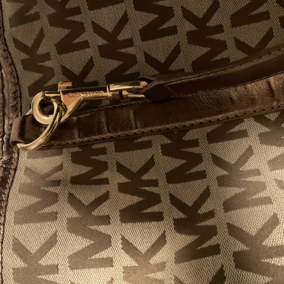 Michael Kors Tote Bag - Picture 6 of 6